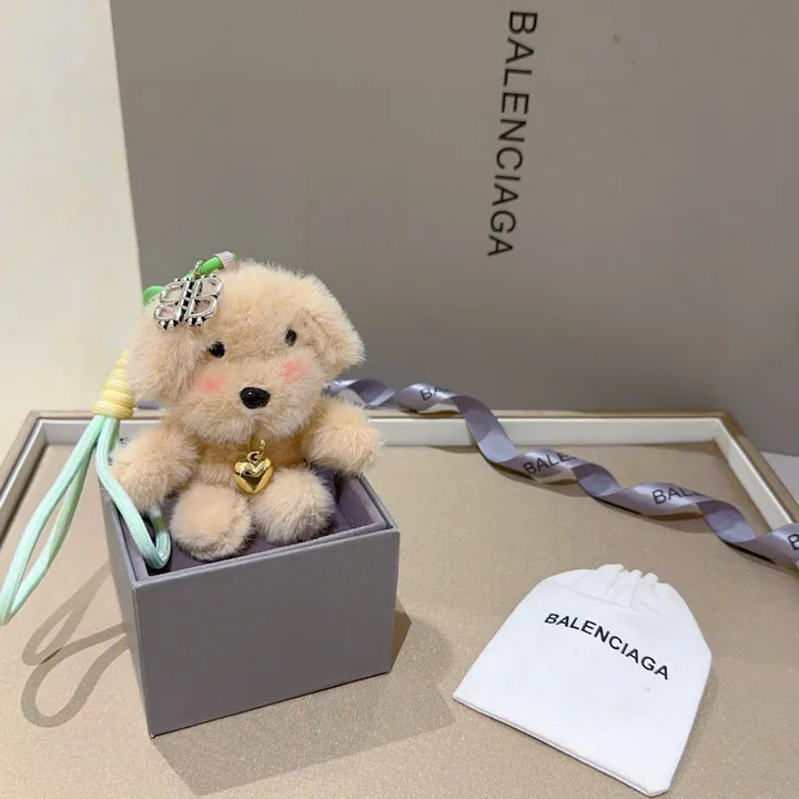 スーパーコピー バレンシアガ キーホルダー