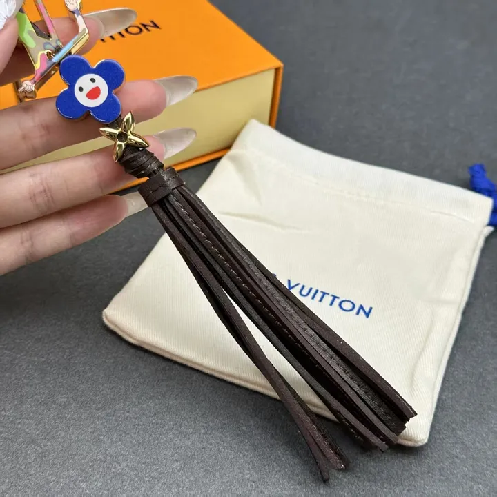 スーパーコピー ルイヴィトン キーホルダー