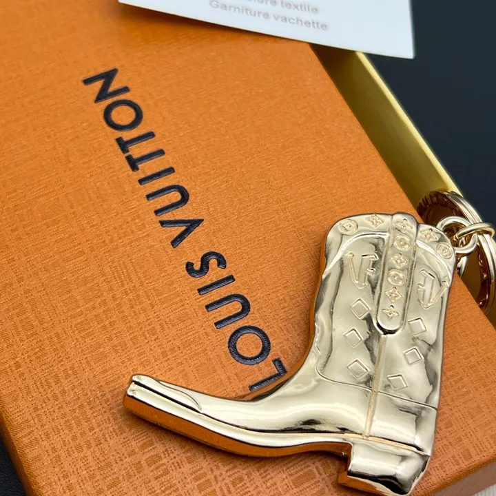 スーパーコピー ルイヴィトン キーホルダー