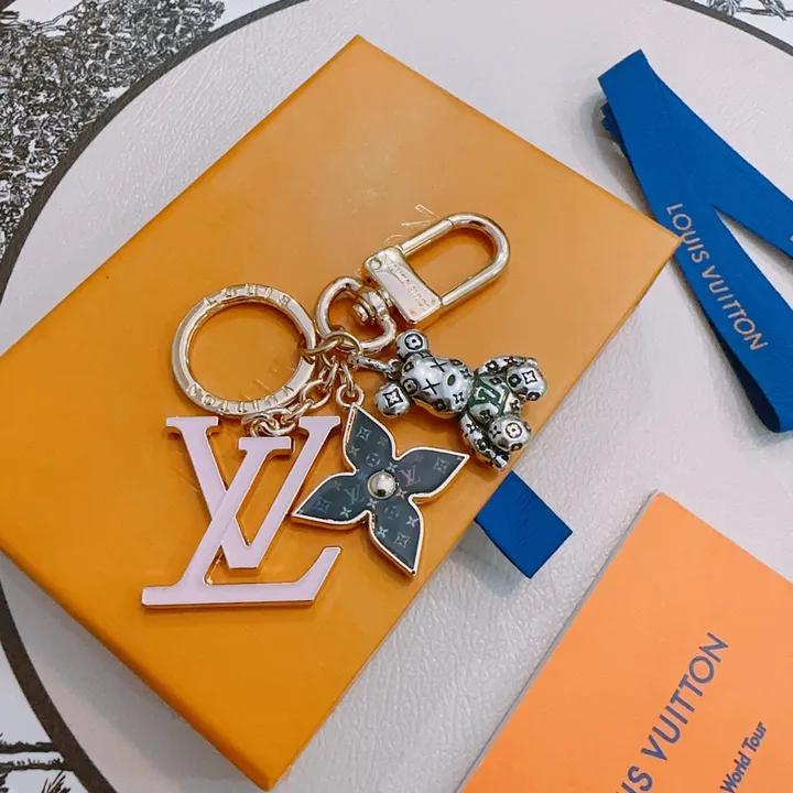 スーパーコピー ルイヴィトン キーホルダー