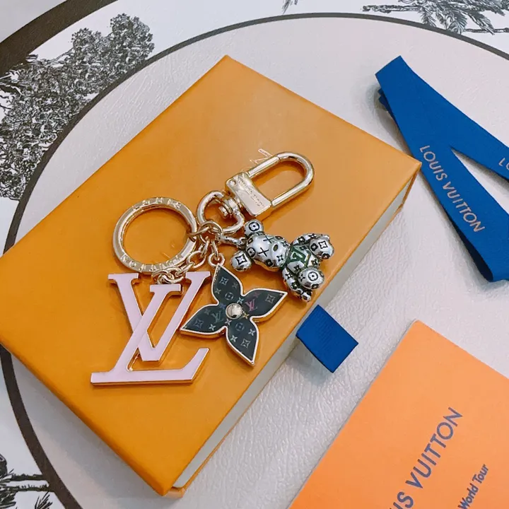 スーパーコピー ルイヴィトン キーホルダー