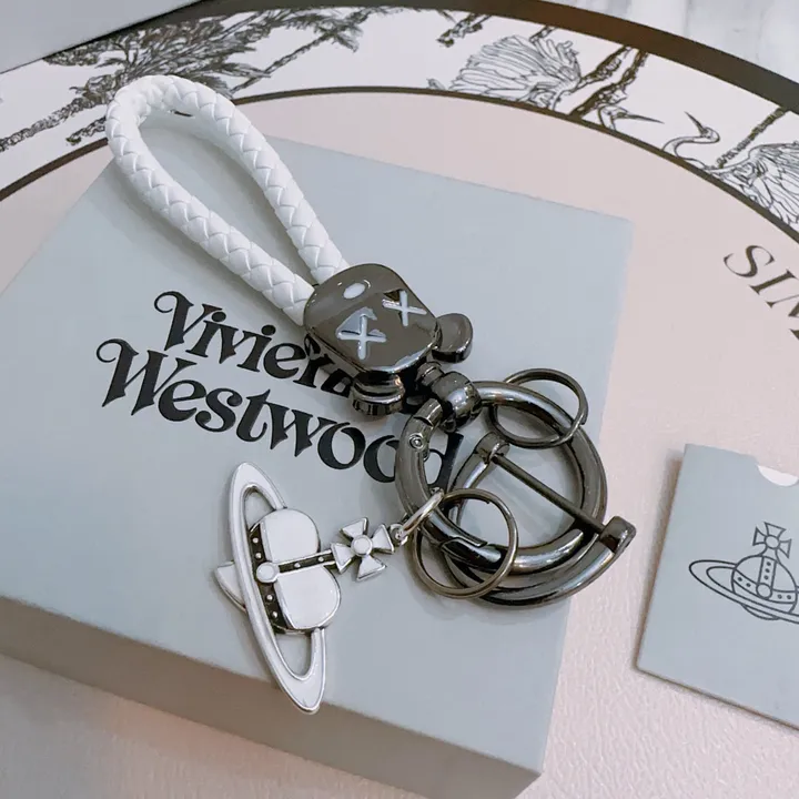 スーパーコピー クリスチャン・ルブタン キーホルダー