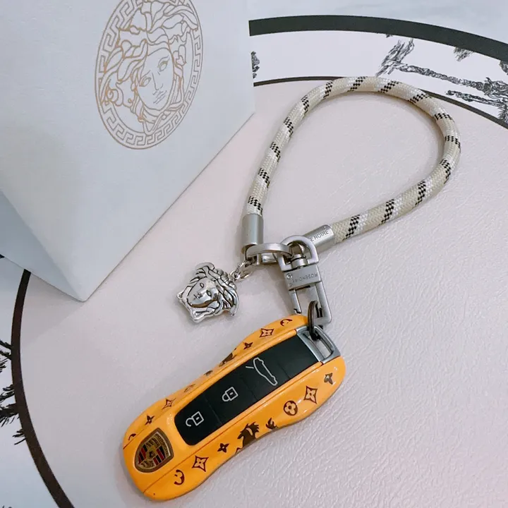 スーパーコピー プラダ キーホルダー