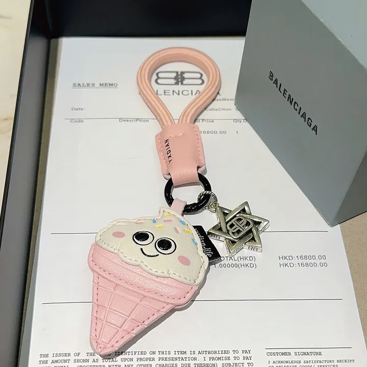 スーパーコピー バレンシアガ キーホルダー