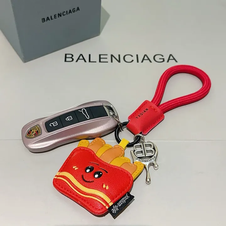 スーパーコピー バレンシアガ キーホルダー