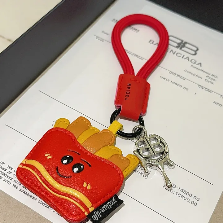 スーパーコピー バレンシアガ キーホルダー