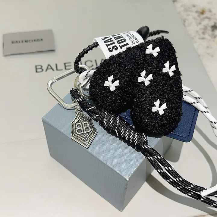 スーパーコピー バレンシアガ キーホルダー