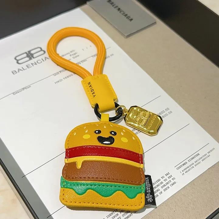 スーパーコピー バレンシアガ キーホルダー