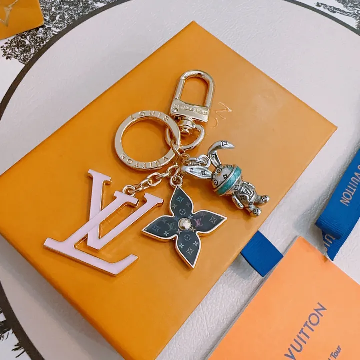 スーパーコピー ルイヴィトン キーホルダー