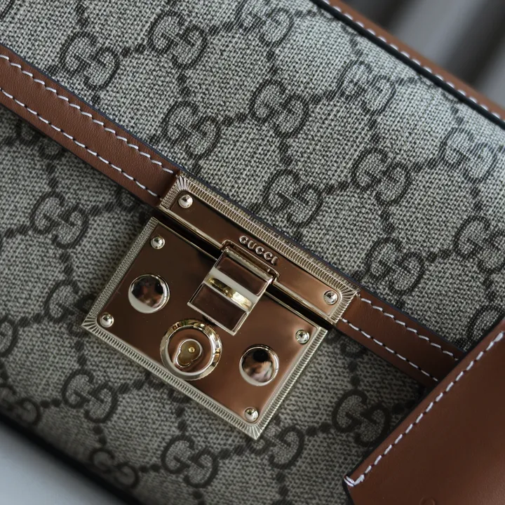 スーパーコピー グッチ キーホルダー