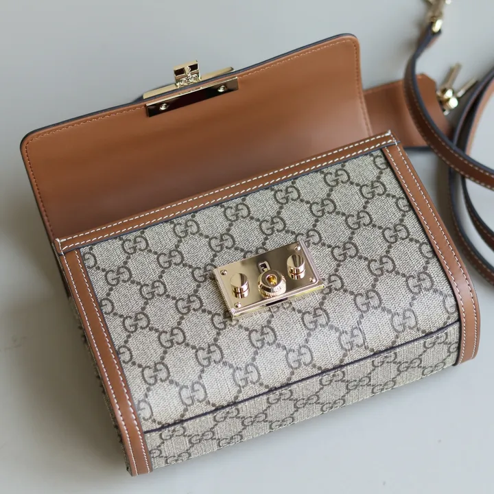 スーパーコピー グッチ キーホルダー