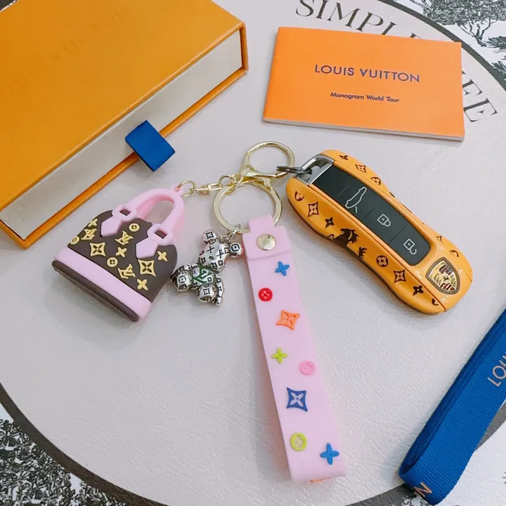 スーパーコピー ルイヴィトン キーホルダー