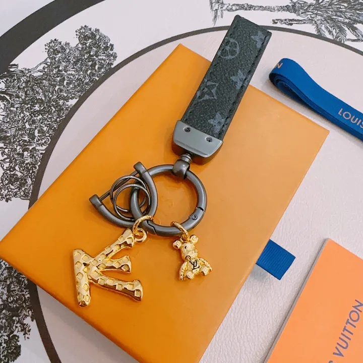 スーパーコピー ルイヴィトン キーホルダー