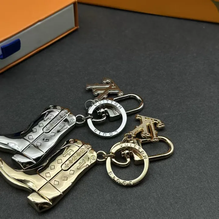 スーパーコピー ルイヴィトン キーホルダー