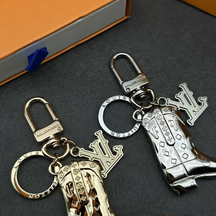 スーパーコピー ルイヴィトン キーホルダー