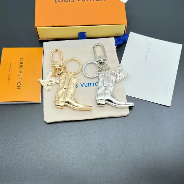 スーパーコピー ルイヴィトン キーホルダー