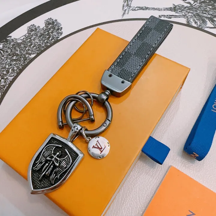 スーパーコピー ルイヴィトン キーホルダー