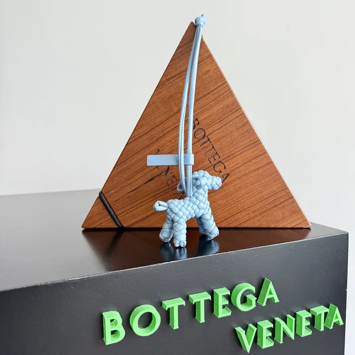 スーパーコピー ボッテガ ヴェネタ キーホルダー