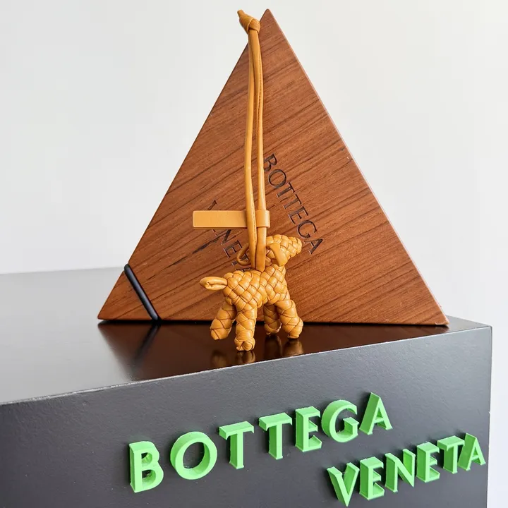 スーパーコピー ボッテガ ヴェネタ キーホルダー