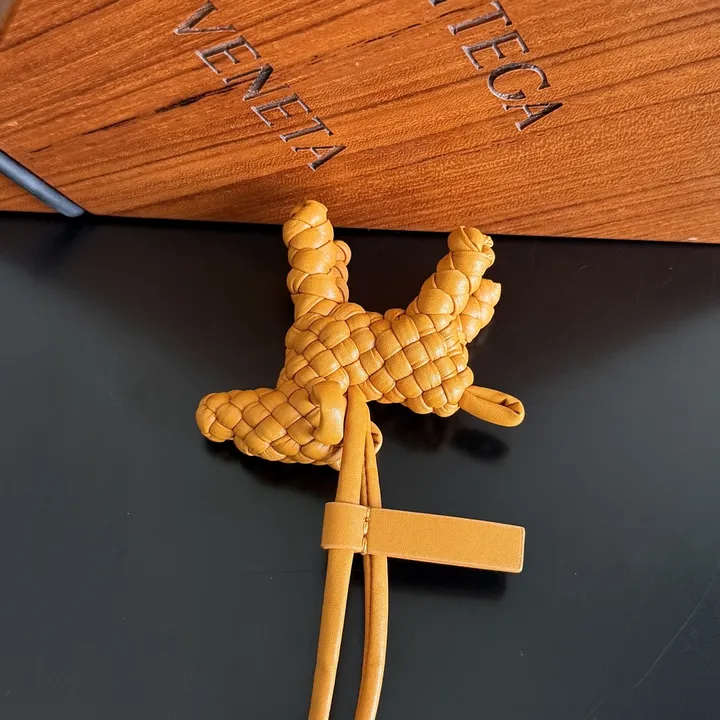 スーパーコピー ボッテガ ヴェネタ キーホルダー