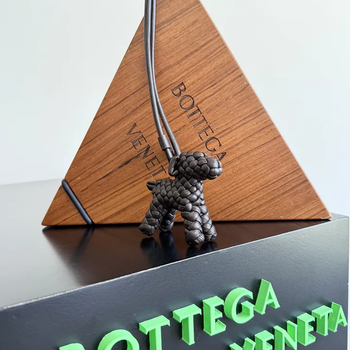 スーパーコピー ボッテガ ヴェネタ キーホルダー