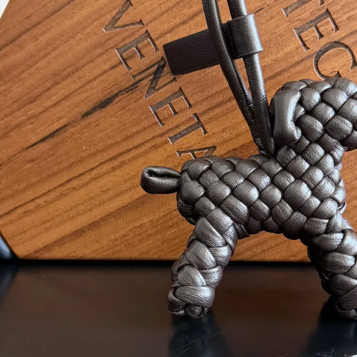 スーパーコピー ボッテガ ヴェネタ キーホルダー