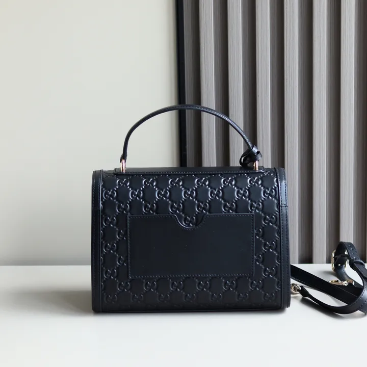 スーパーコピー ルイヴィトン キーホルダー