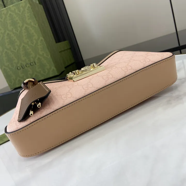 スーパーコピー グッチ キーホルダー