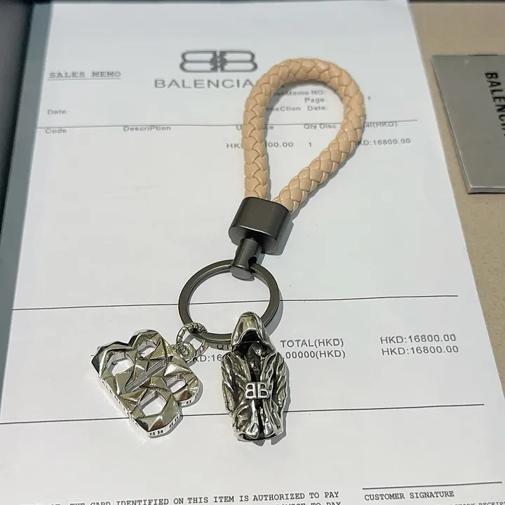 スーパーコピー バレンシアガ キーホルダー