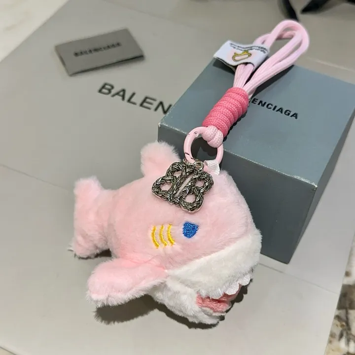 スーパーコピー バレンシアガ キーホルダー