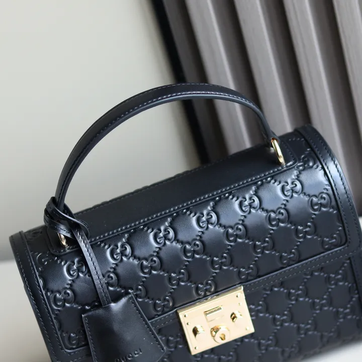 スーパーコピー グッチ キーホルダー