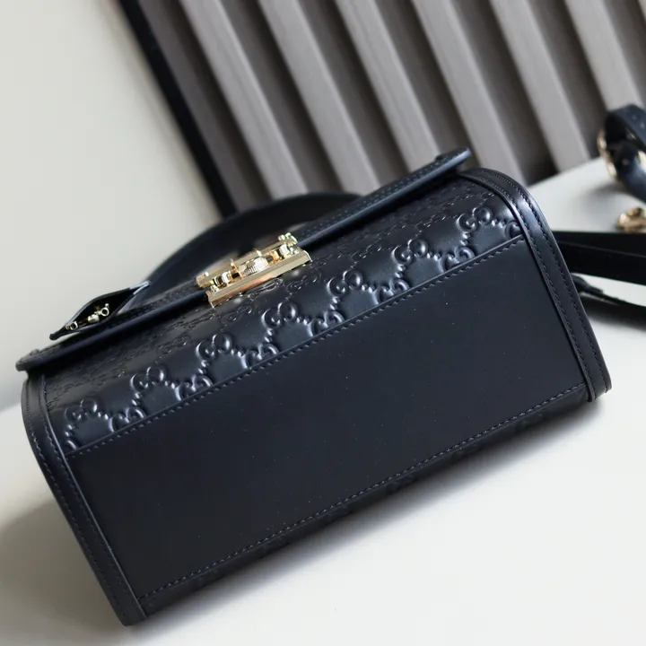 スーパーコピー グッチ キーホルダー