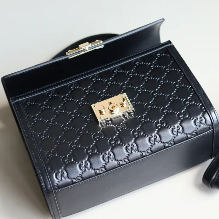 スーパーコピー グッチ キーホルダー