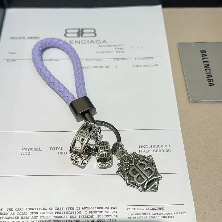 スーパーコピー バレンシアガ キーホルダー