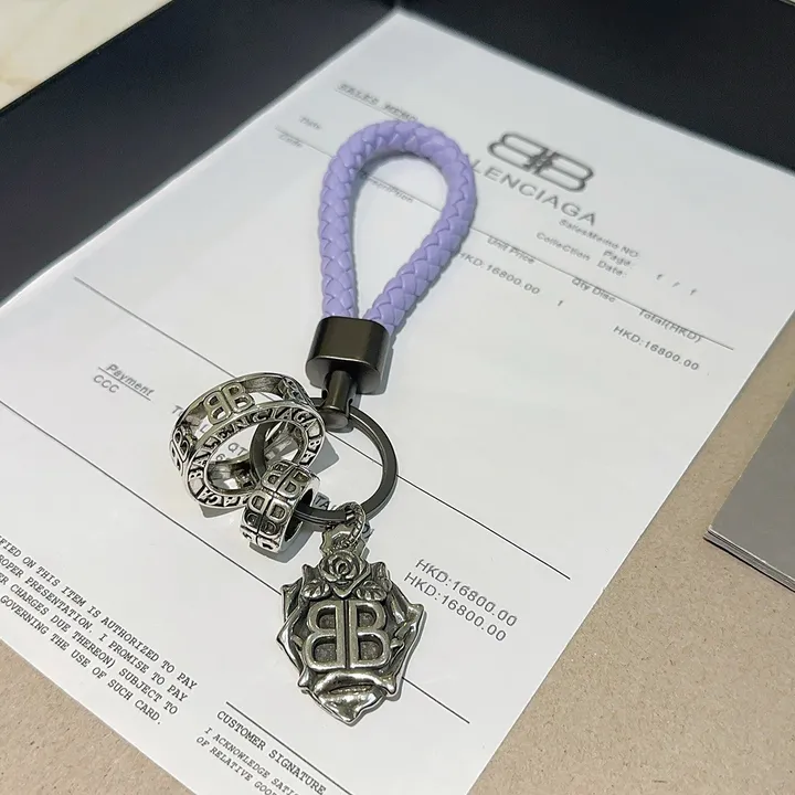 スーパーコピー バレンシアガ キーホルダー
