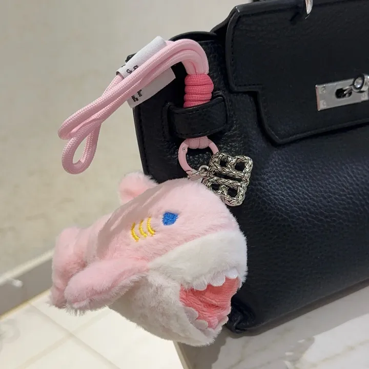 スーパーコピー バレンシアガ キーホルダー