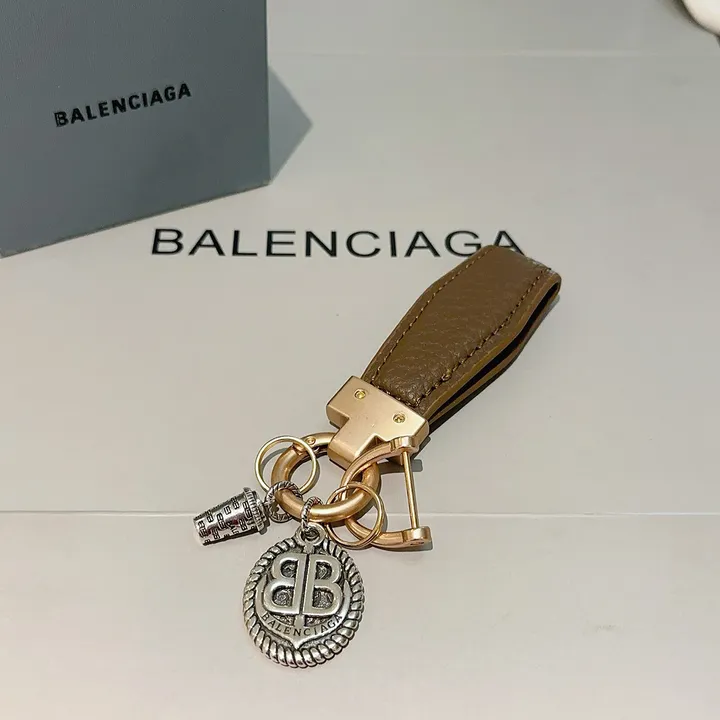 スーパーコピー バレンシアガ キーホルダー
