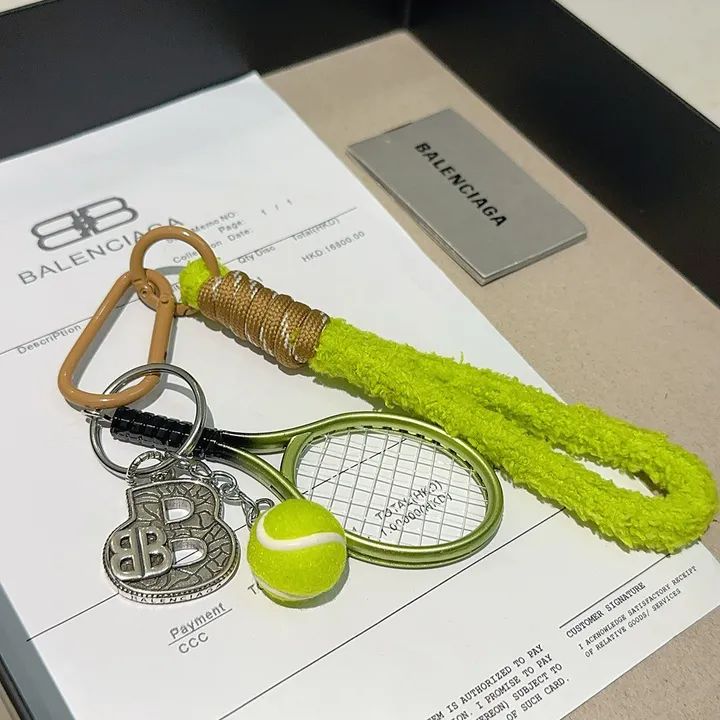 スーパーコピー バレンシアガ キーホルダー