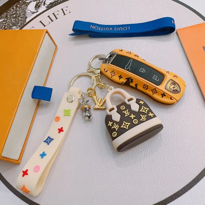 スーパーコピー ルイヴィトン キーホルダー