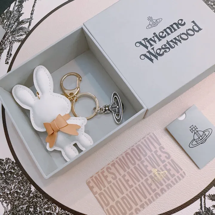 スーパーコピー クリスチャン・ルブタン キーホルダー