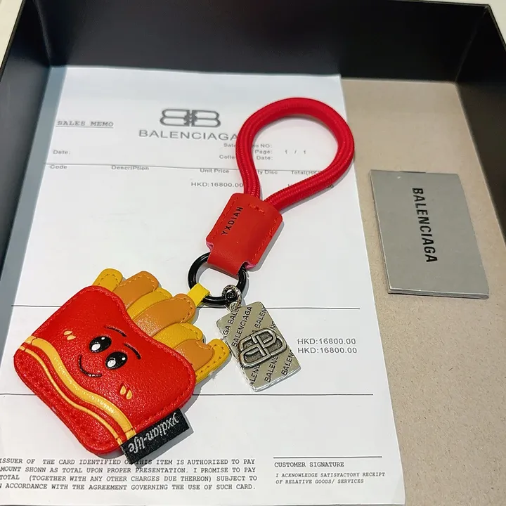 スーパーコピー バレンシアガ キーホルダー