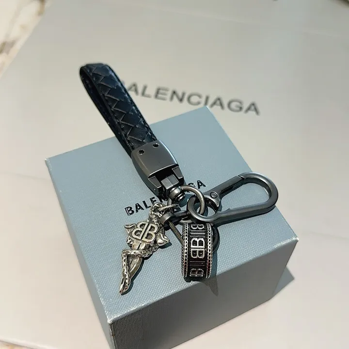 スーパーコピー バレンシアガ キーホルダー