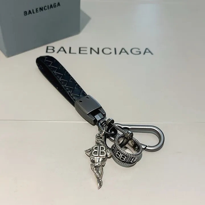 スーパーコピー バレンシアガ キーホルダー
