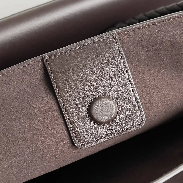 スーパーコピー ボッテガ ヴェネタ キーホルダー