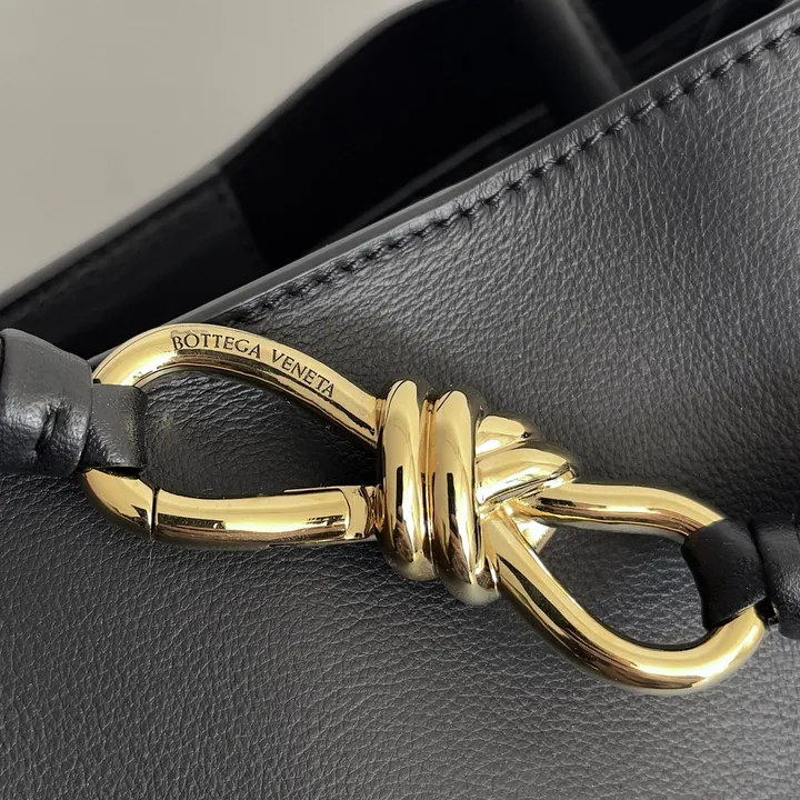 スーパーコピー ボッテガ ヴェネタ キーホルダー