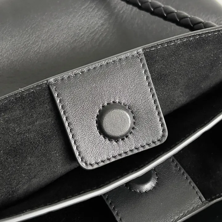 スーパーコピー ボッテガ ヴェネタ キーホルダー