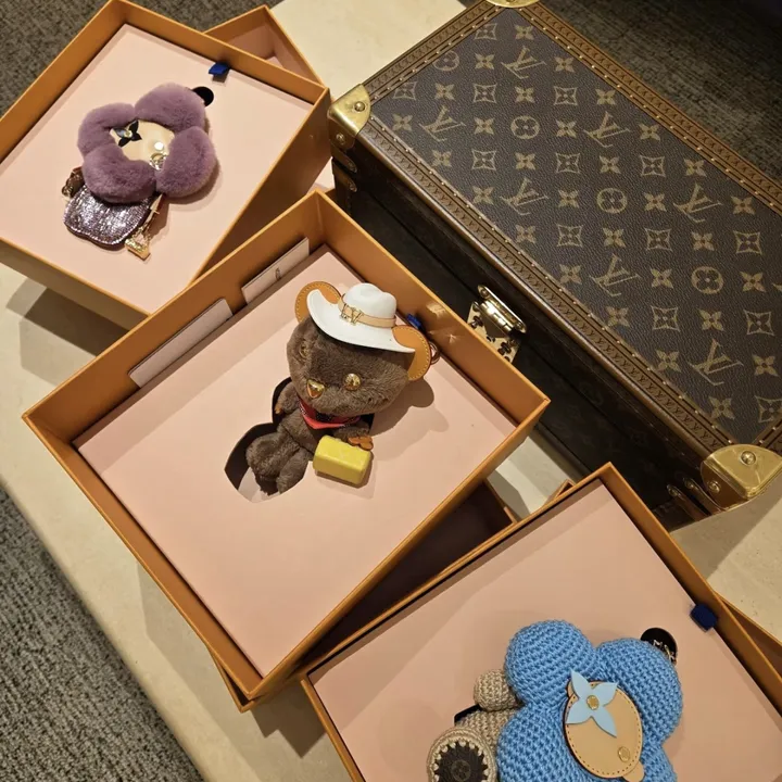 スーパーコピー ルイヴィトン キーホルダー