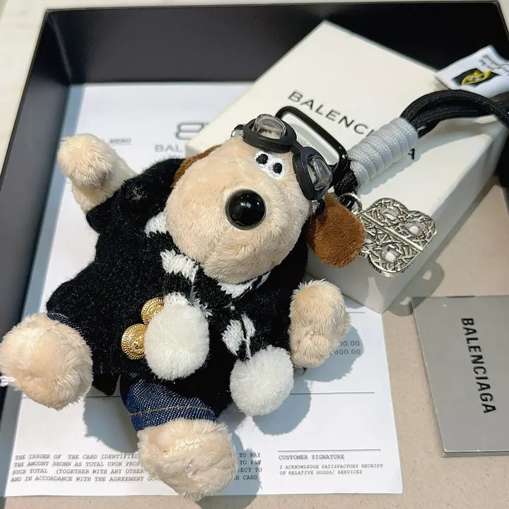 スーパーコピー バレンシアガ キーホルダー