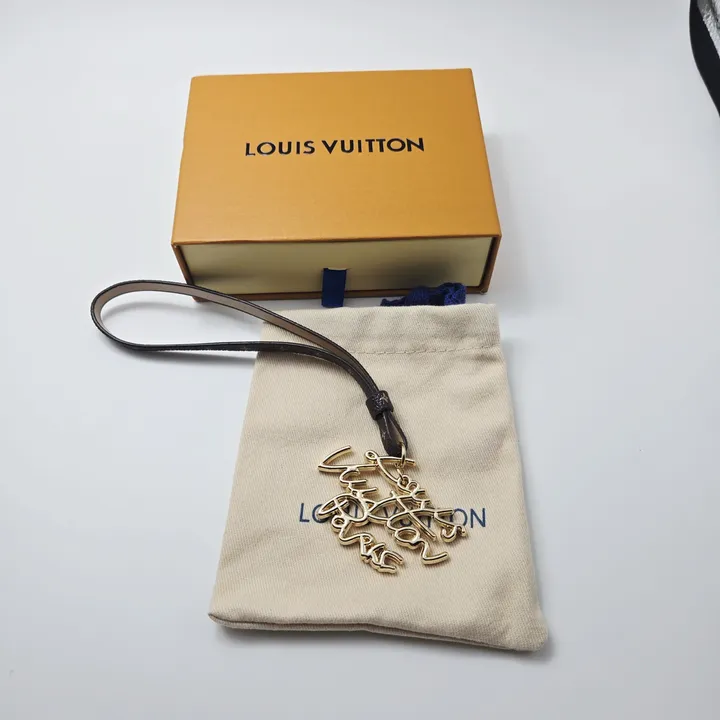 スーパーコピー ルイヴィトン キーホルダー