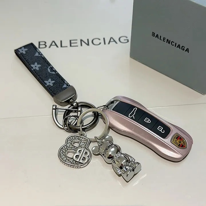 スーパーコピー バレンシアガ キーホルダー
